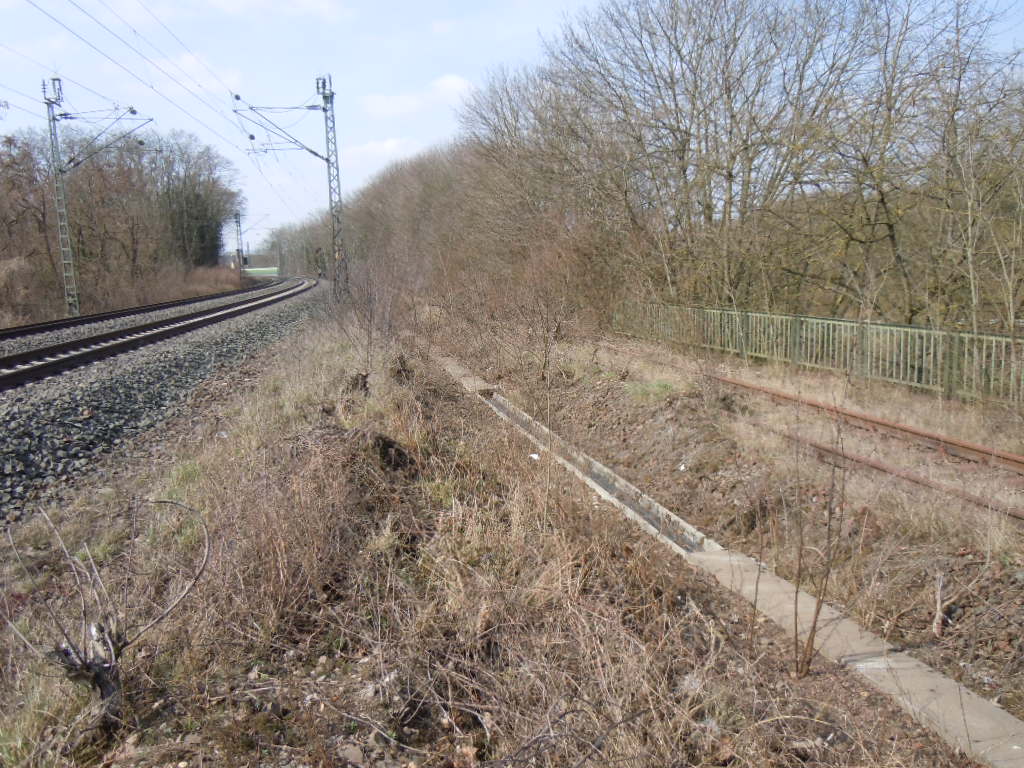 Einmündung der Brexbachtalbahn in rechte Rheinstrecke